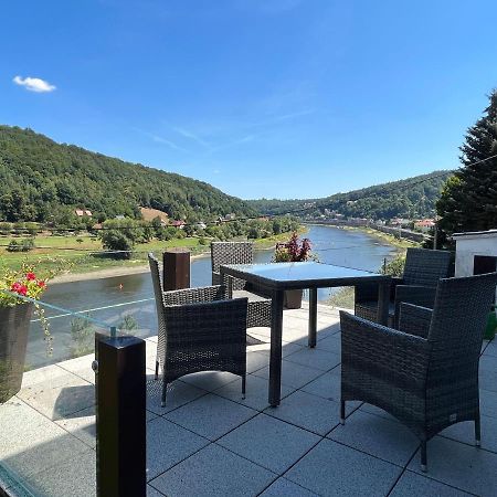 Saechsische-Schweiz-Ferienhaus-Wohnung-2-Mit-Hervorragendem-Panoramablick-Ueber-Das-Elbtal Konigstein an der Elbe Exterior photo