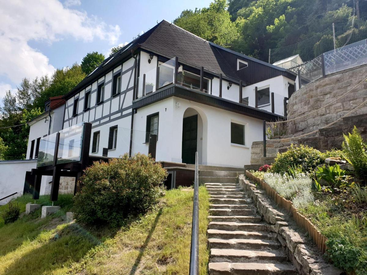 Saechsische-Schweiz-Ferienhaus-Wohnung-2-Mit-Hervorragendem-Panoramablick-Ueber-Das-Elbtal Konigstein an der Elbe Exterior photo